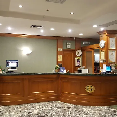 酒店 诺佛阿尔伯格酒店 3*