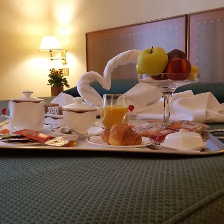 Nuovo Hotel 3*