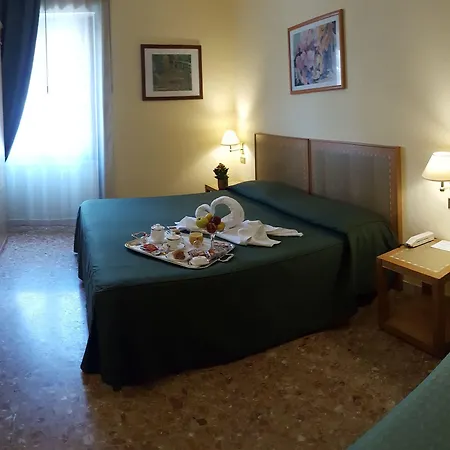 Hotel Nuovo 3*