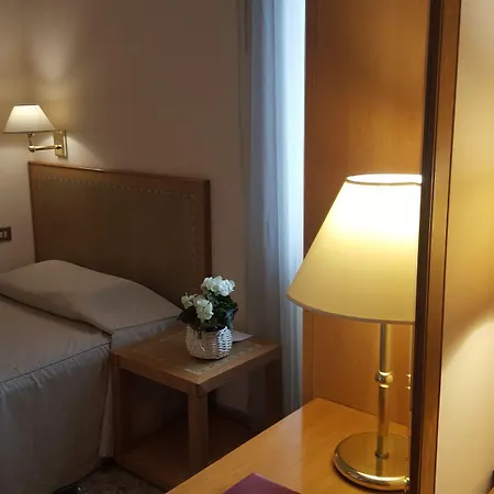 Nuovo Hotel 3*