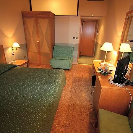 酒店 诺佛阿尔伯格酒店