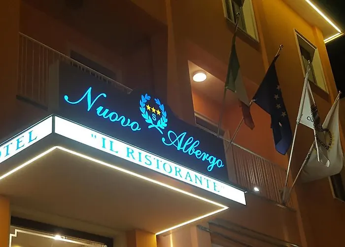 酒店 诺佛阿尔伯格酒店 3*